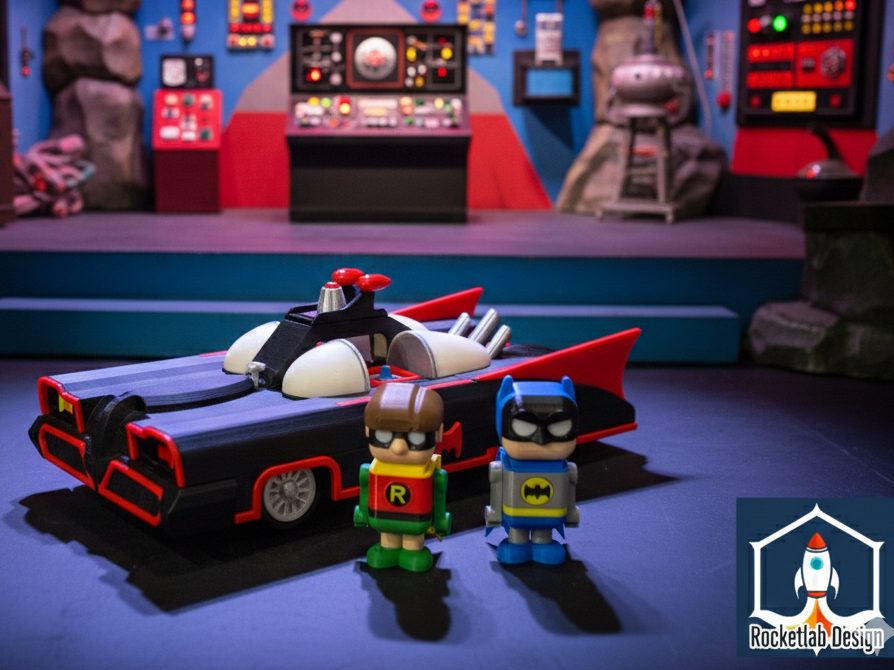 #1 1966 Classic Batmobile + Batman & Robin clicker — vue 3