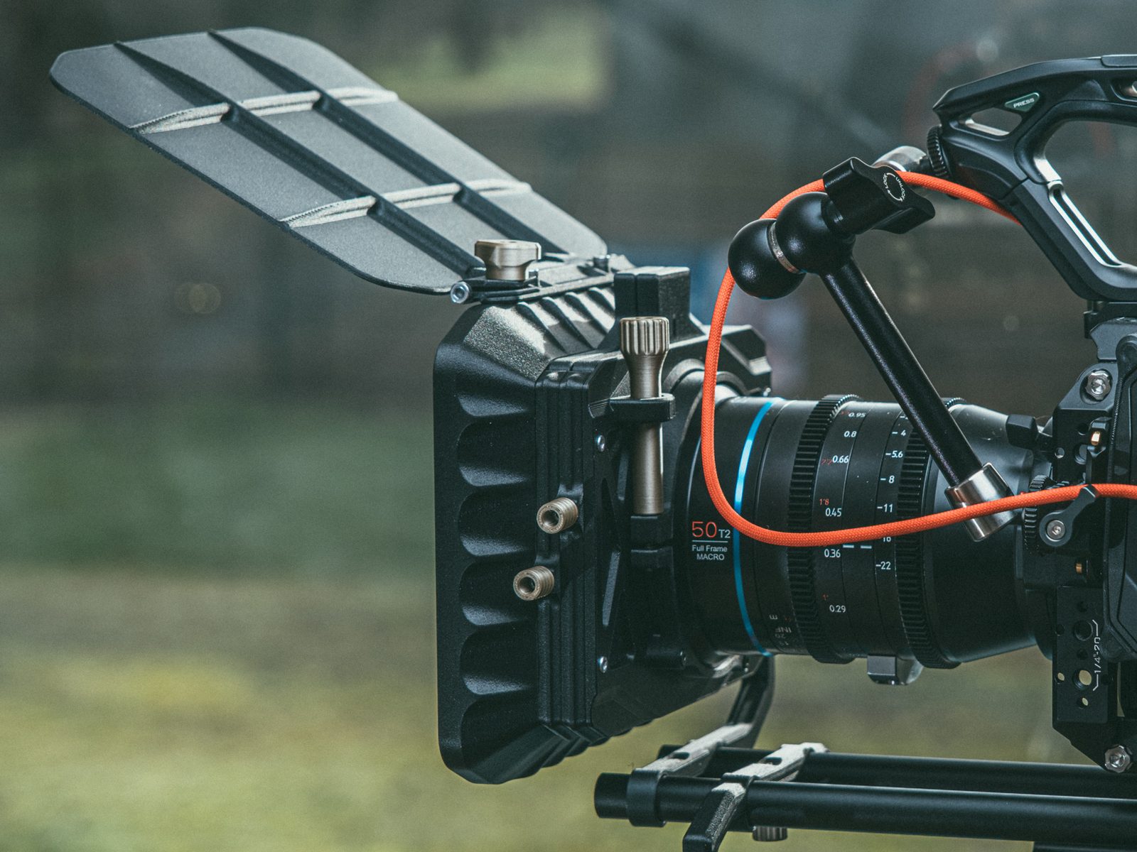 #1 Matte Box — vue 10