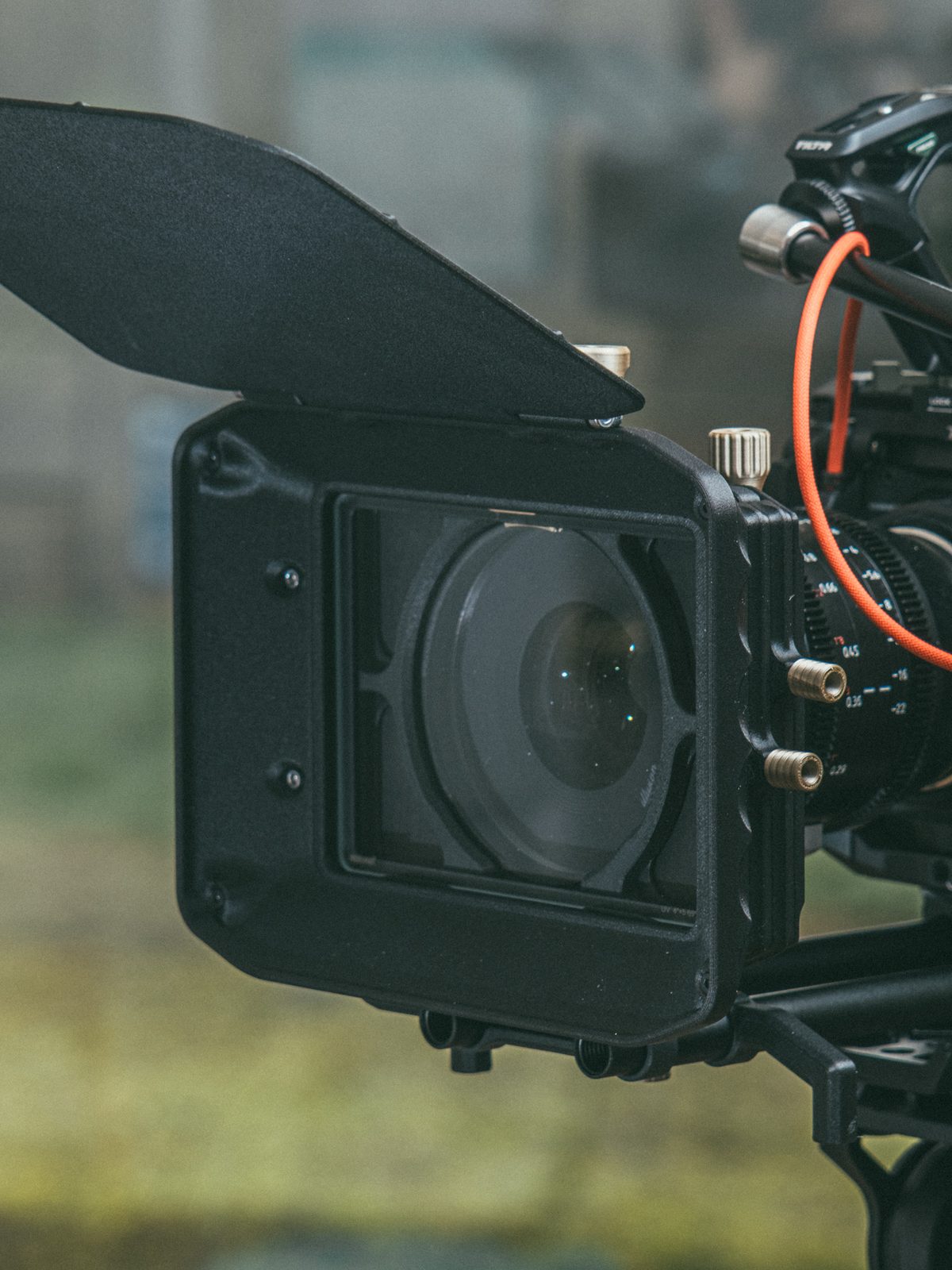 #1 Matte Box — vue 18