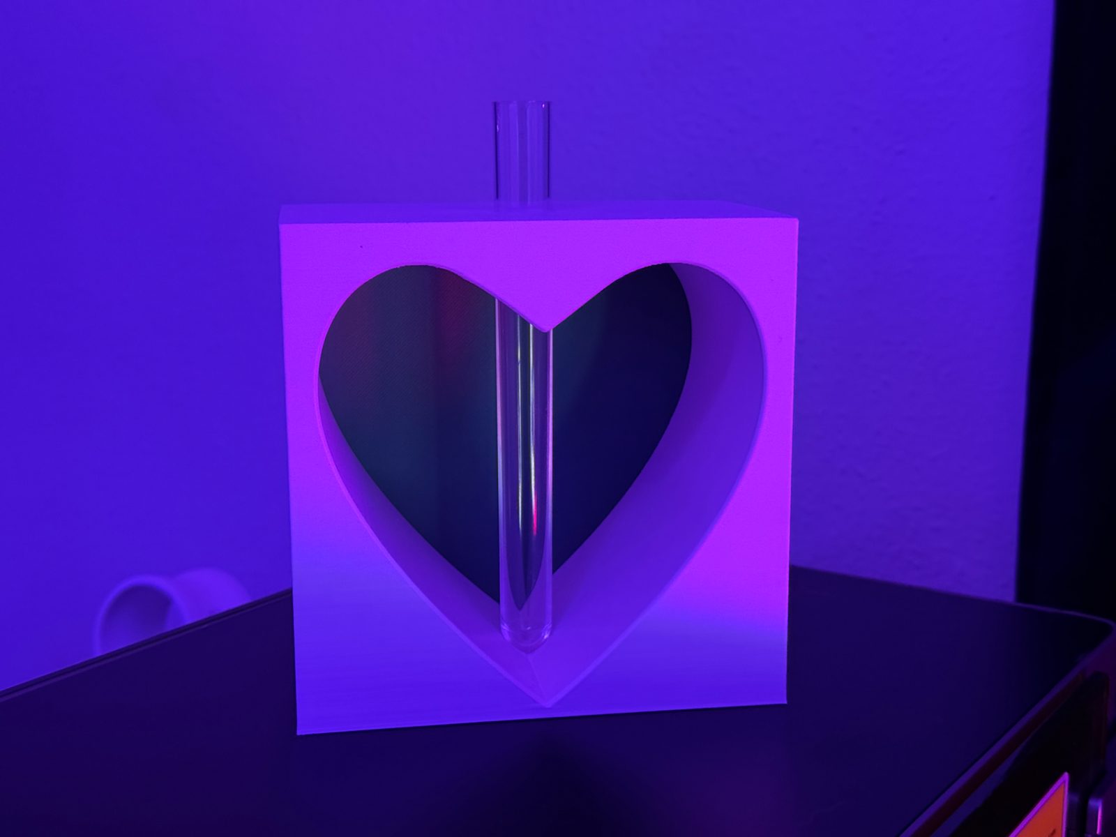 #1 Valentines Heart CutOut Vase — vue 11