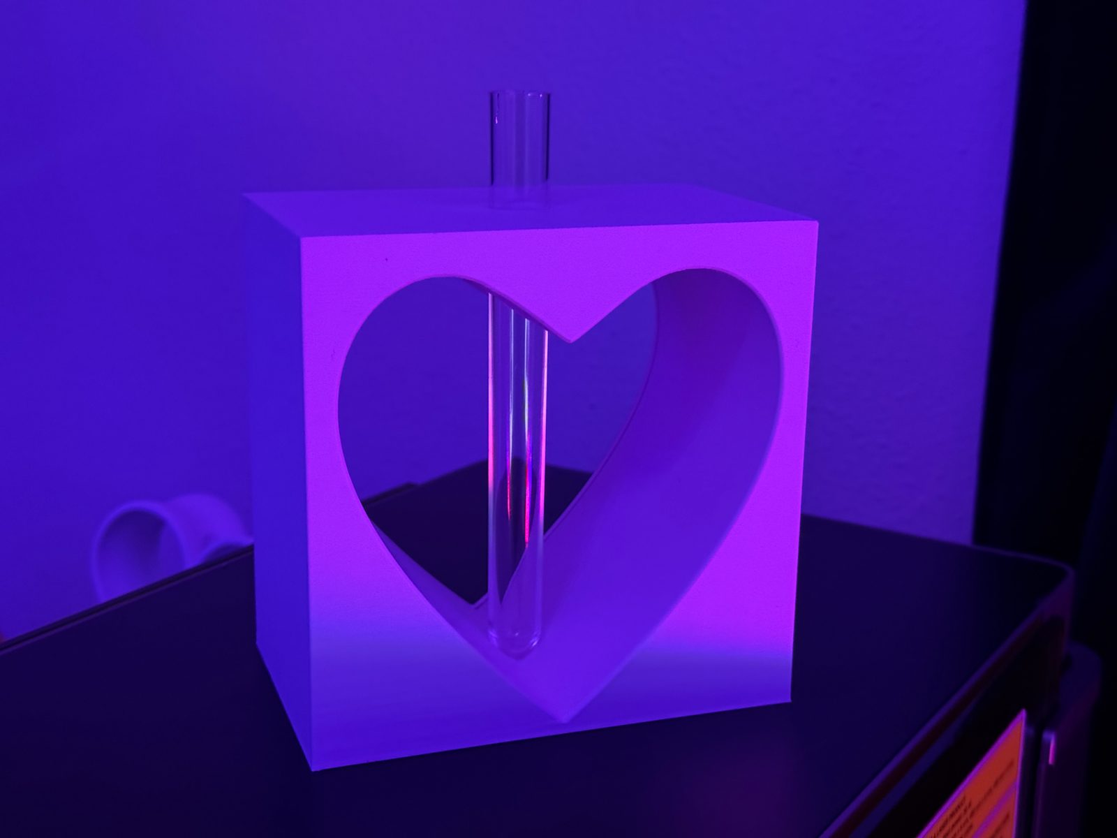 #1 Valentines Heart CutOut Vase — vue 13