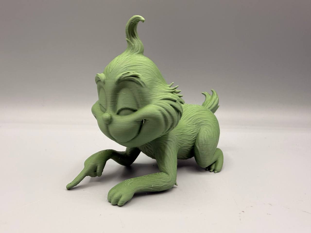 #2 Amused Grinch — vue 4