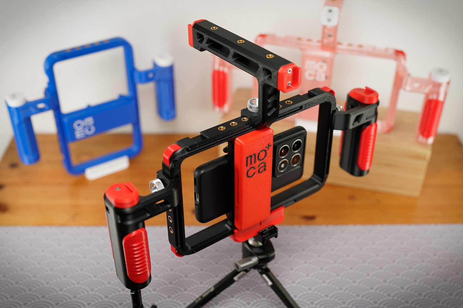 #5 MOCA Plus Mobile Phone Cage for H2D H2C — vue 3