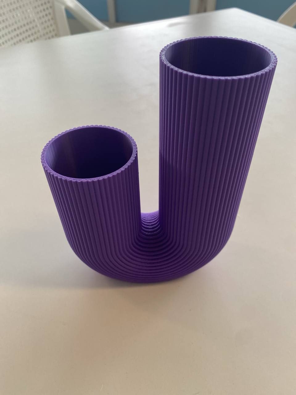 #5 Modern Vase — vue 3