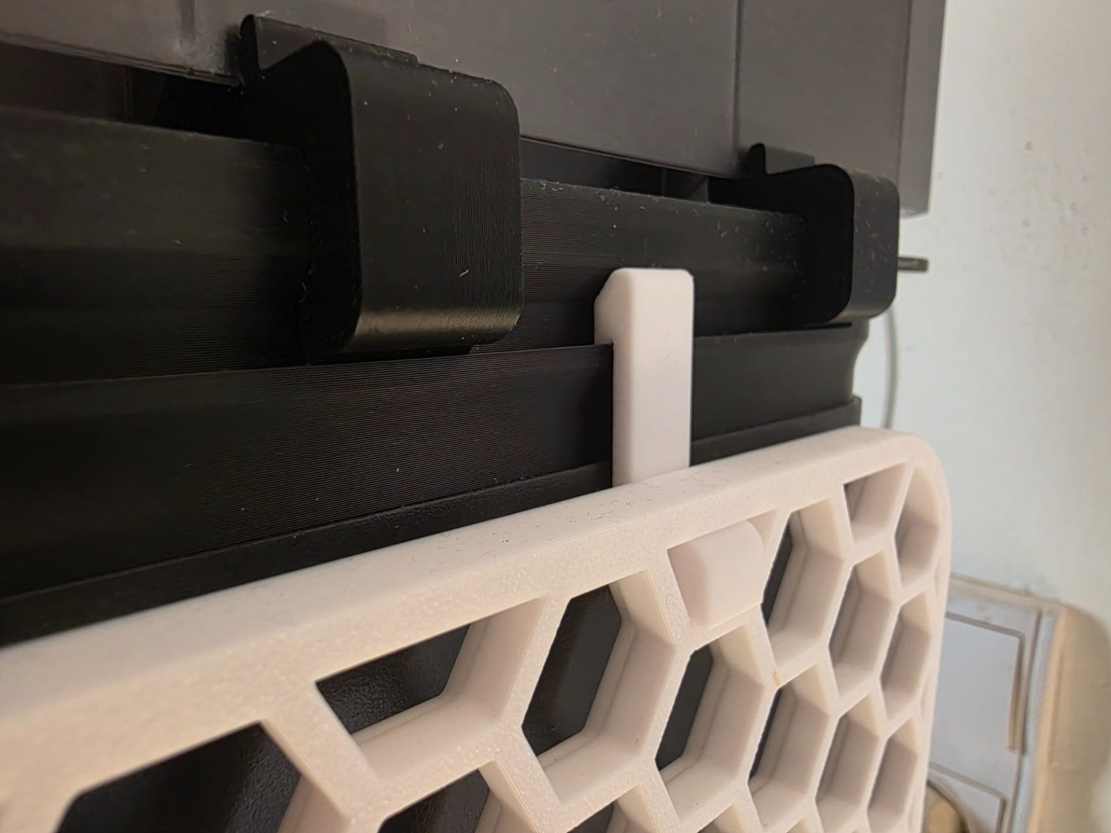 #5 P1S X1C HSW Side Panel Honeycomb Storage Wall — vue 4