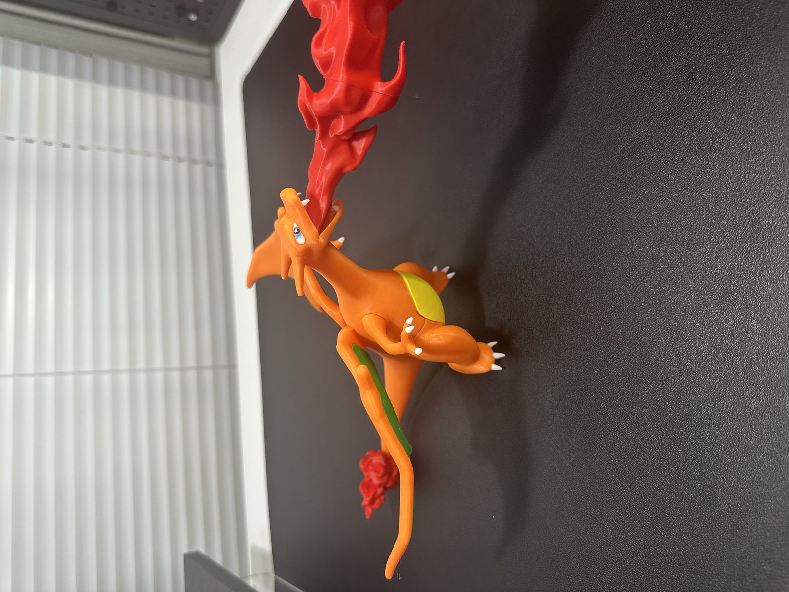 #6 Fighting Charizard — vue 4