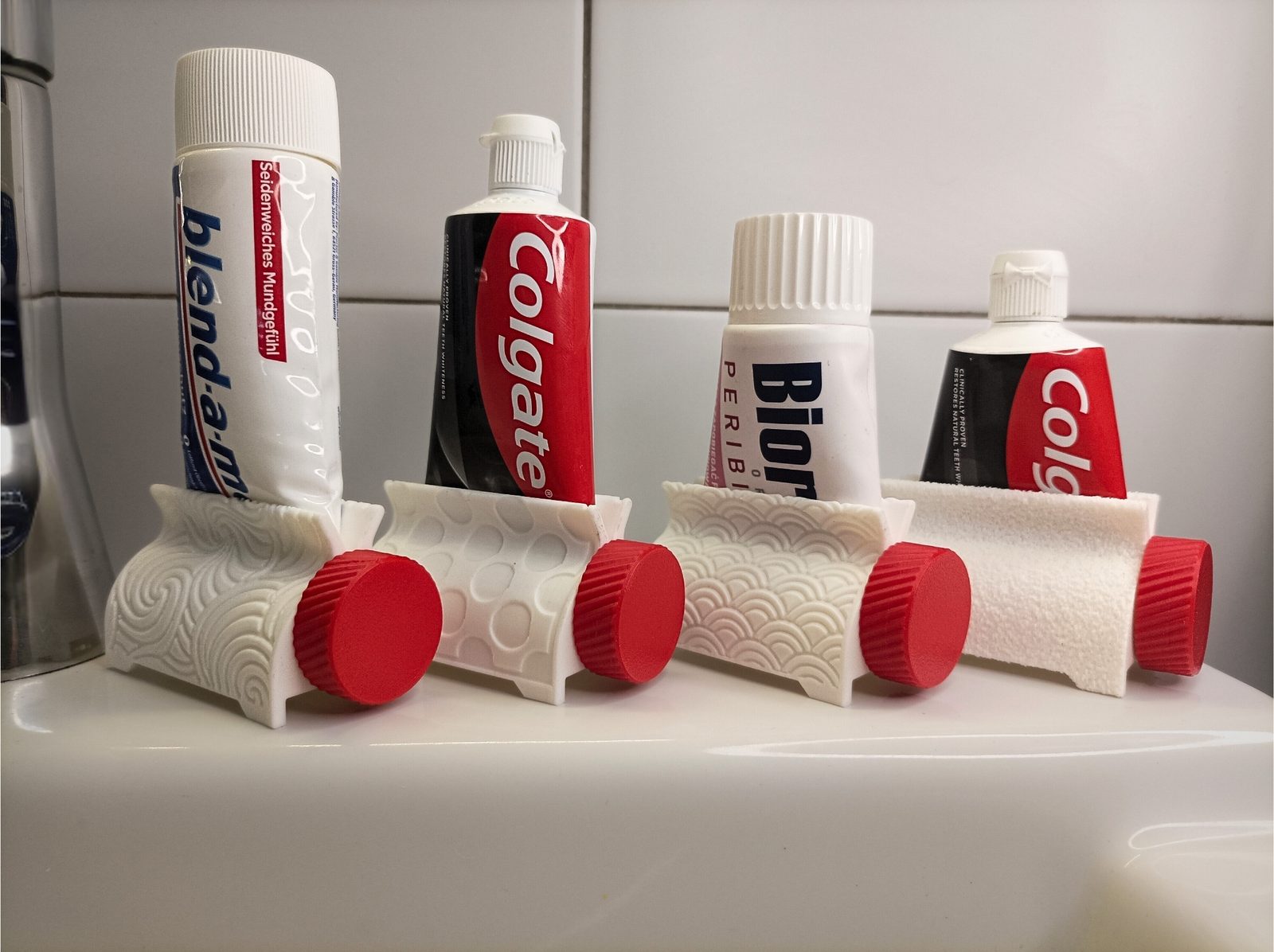#6 Toothpaste Squeezer- External Gear — vue 8