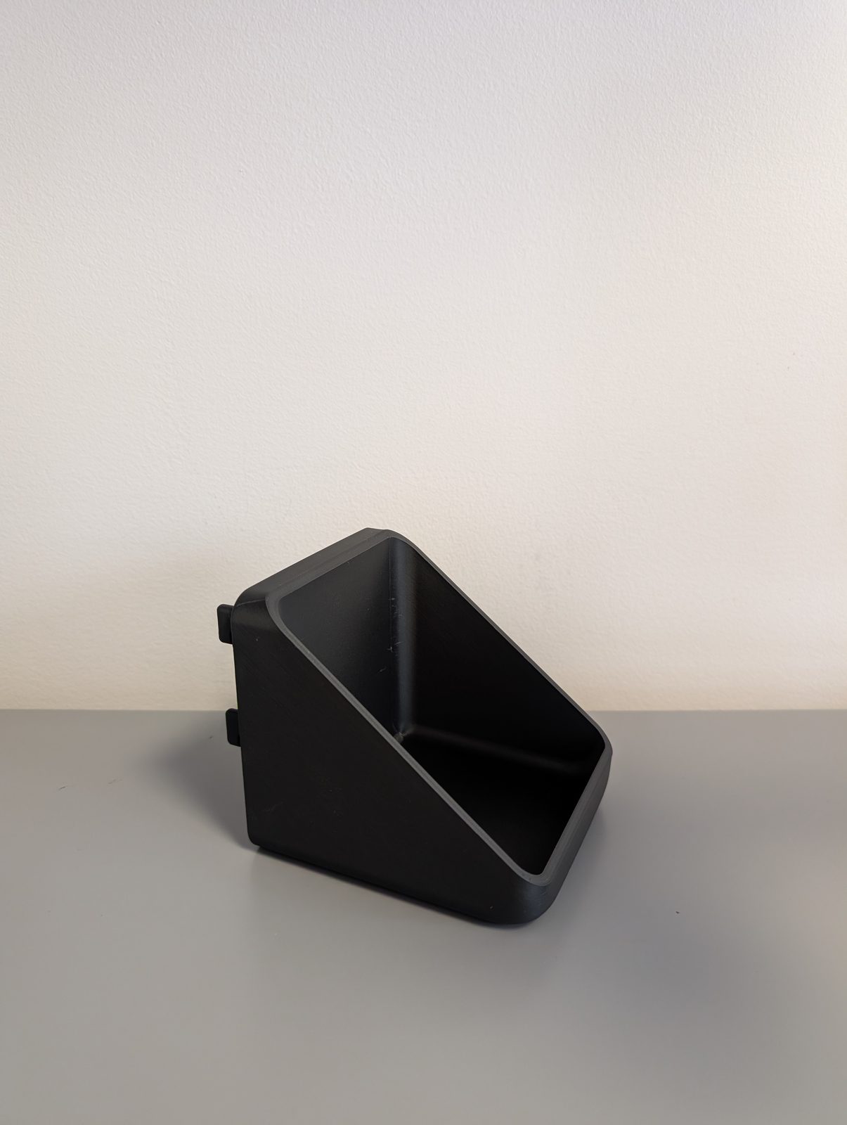 #7 Driver Holder (10x10) for SKADIS – no support — vue 2
