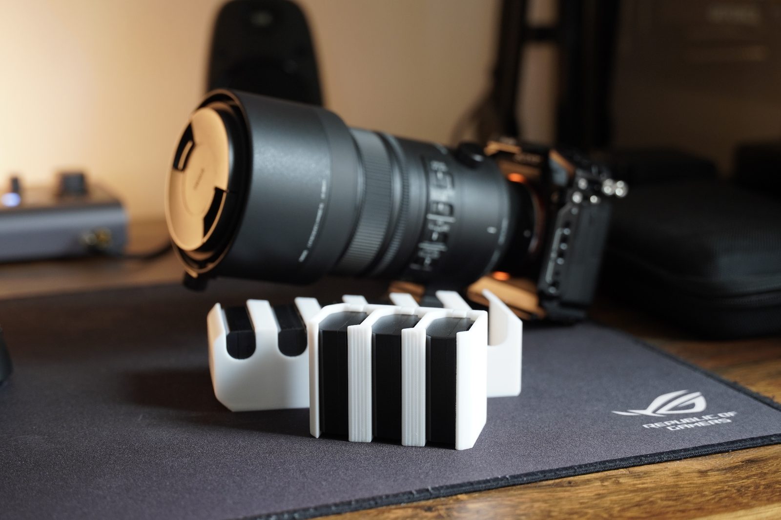 #7 NP-FZ100 Sony Battery Rack – Secure & Precise Fit — vue 1