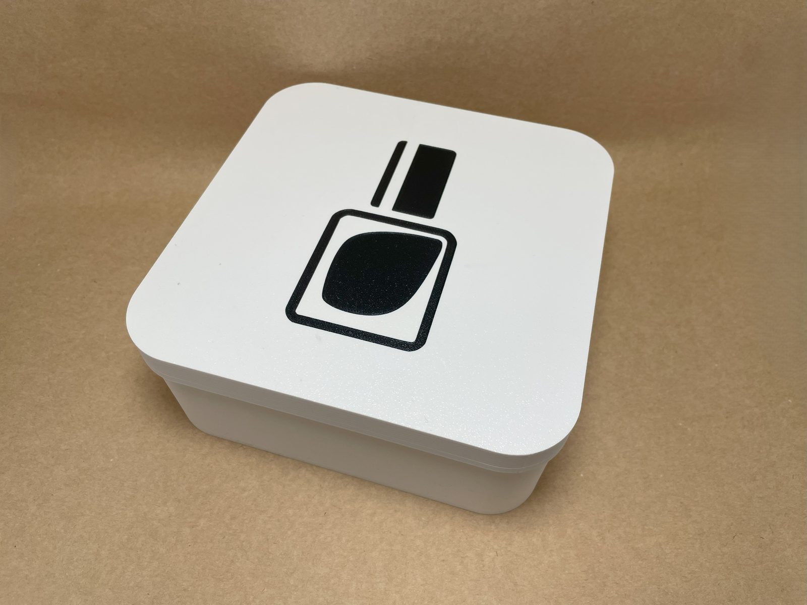 #9 Nail polish container — vue 5