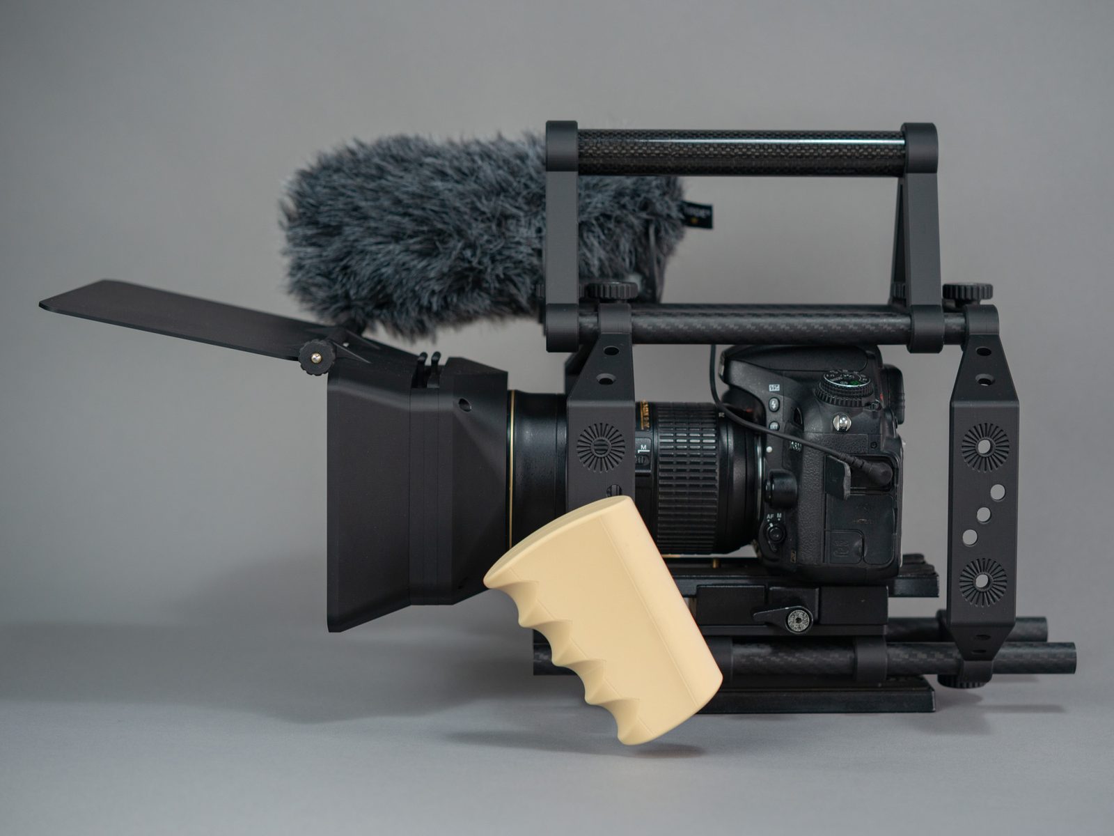 #10 DSLR cage rail rig with Matte box — vue 6