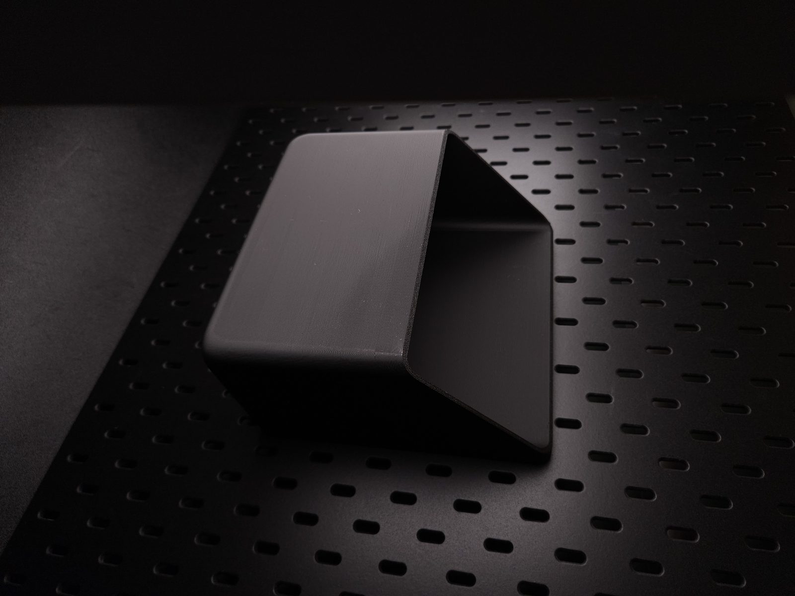 #11 Large Modular SKADIS Bin shelf – no support — vue 4
