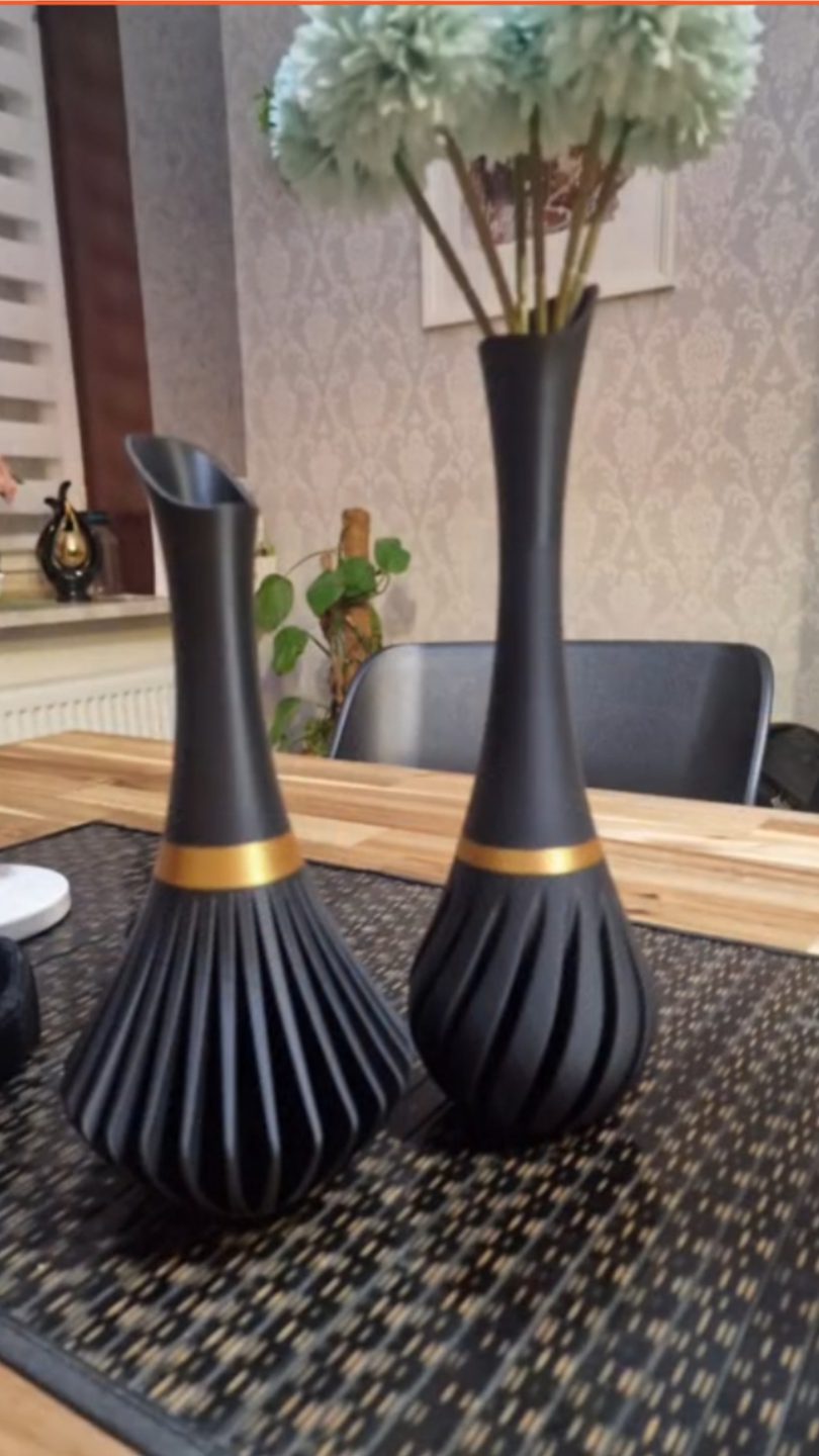 #13 MCM Vase — vue 5