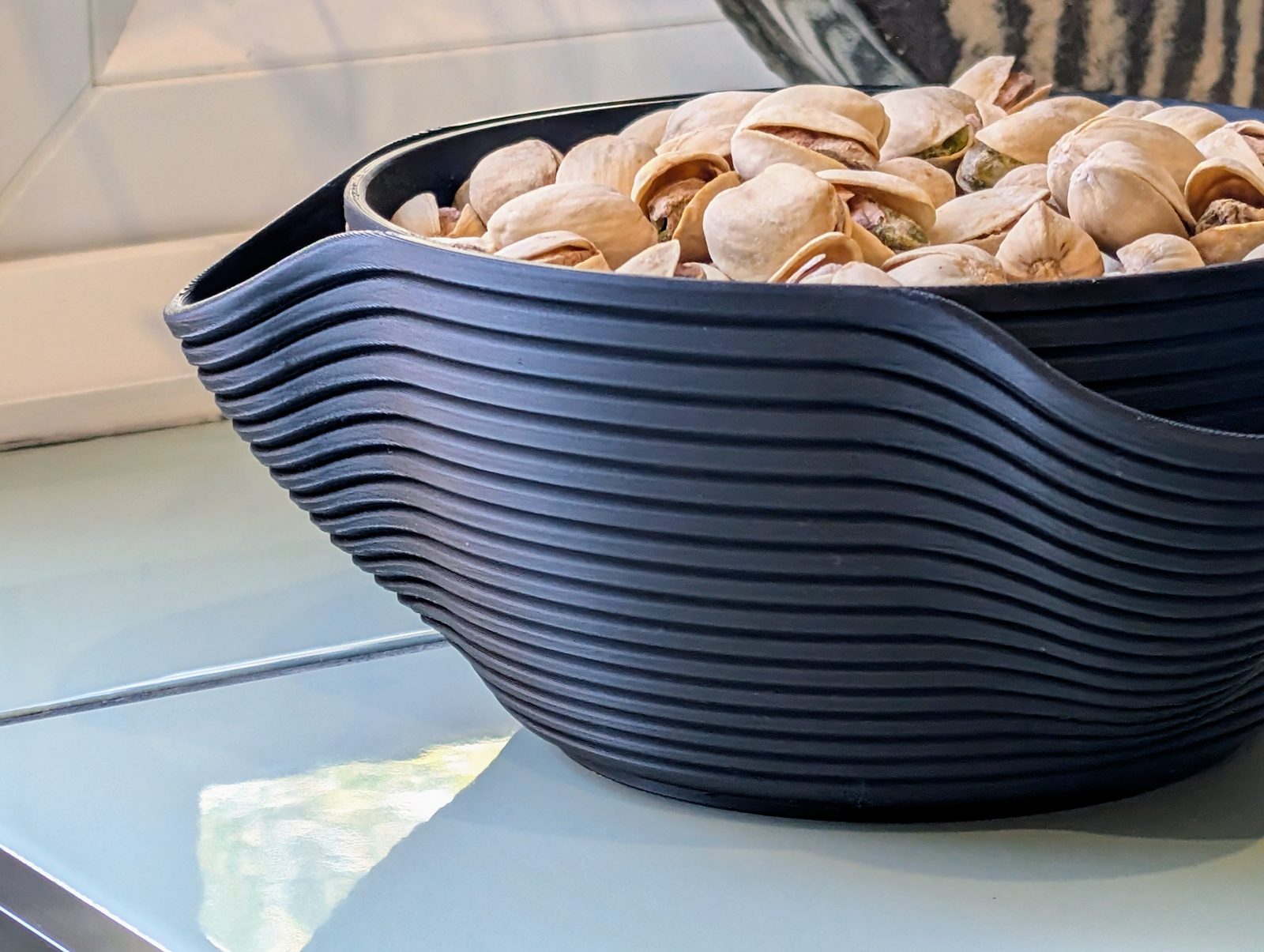 #13 Sharing Pistachio Bowl — vue 7