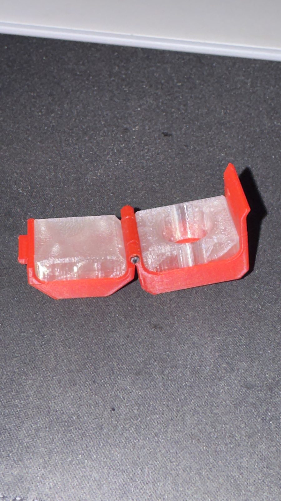 #17 Kamerakabel Halter — vue 3