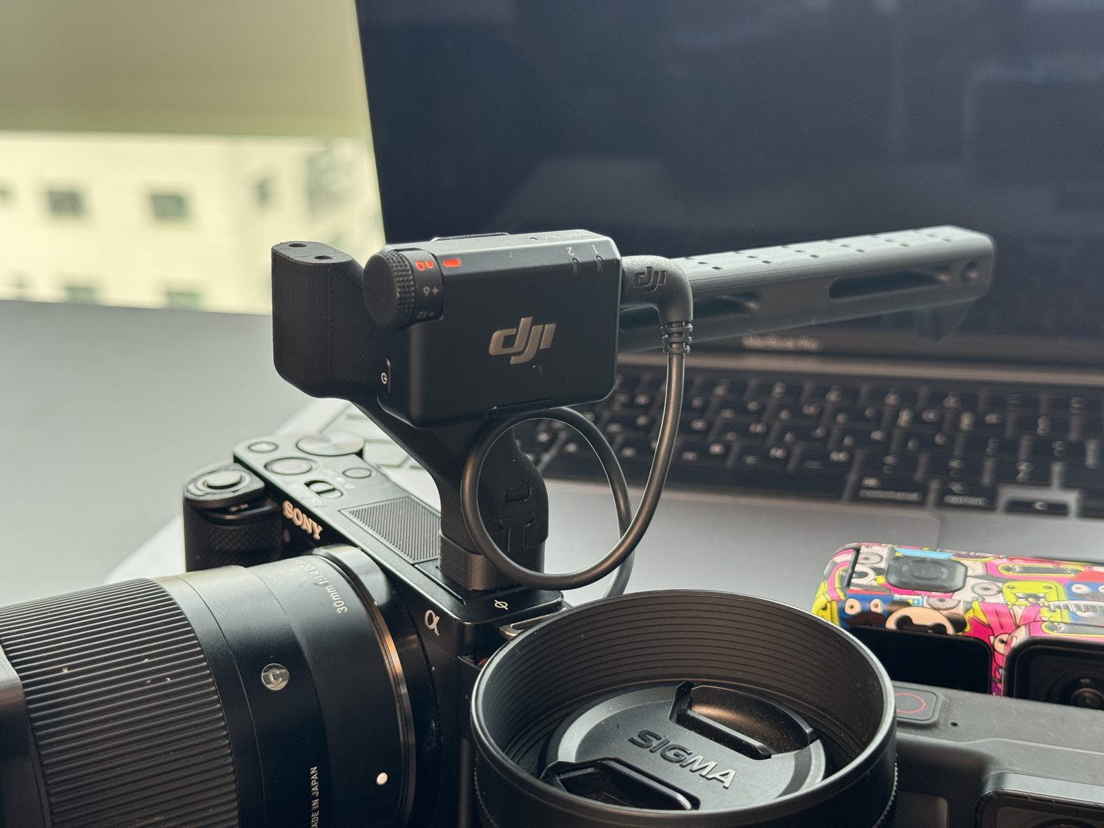 #18 ACC-MATTE BOX+GRIP HANDLE for Professional — vue 10
