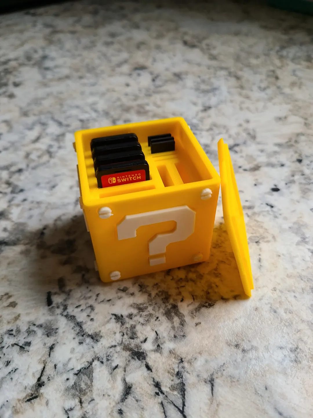 #20 Mario Question Block Switch Cartridge Box — vue 4