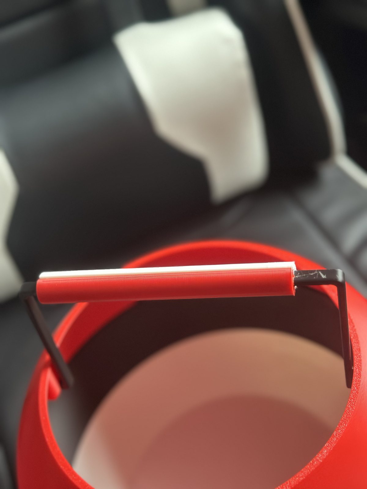 #22 Halloween Pokeball Trick or Treat Bucket — vue 5