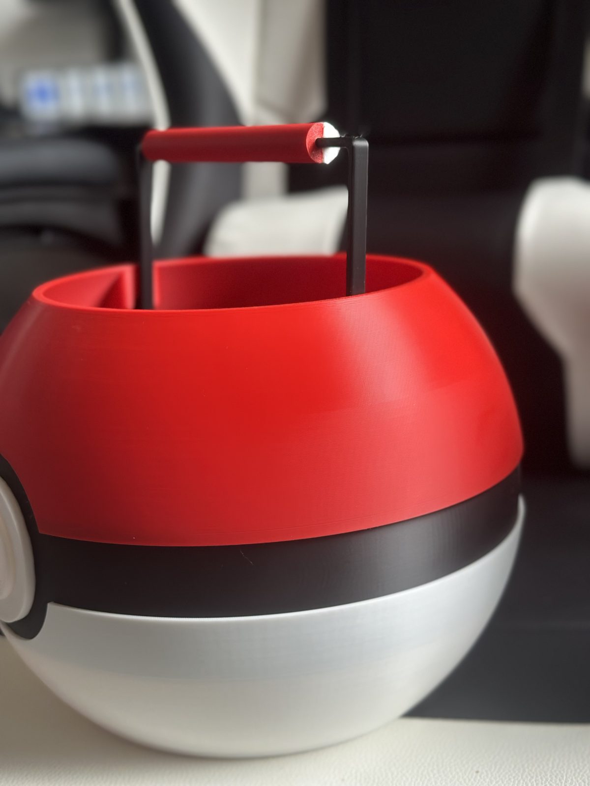 #22 Halloween Pokeball Trick or Treat Bucket — vue 9