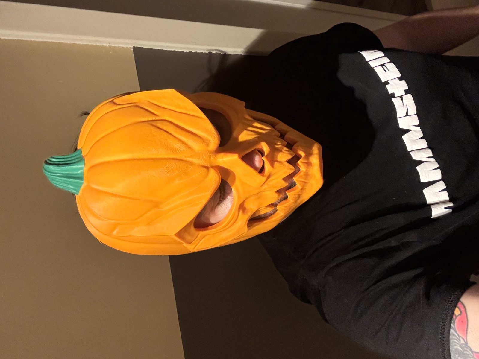 #26 Pumpkin Skull Halloween Mask — vue 5