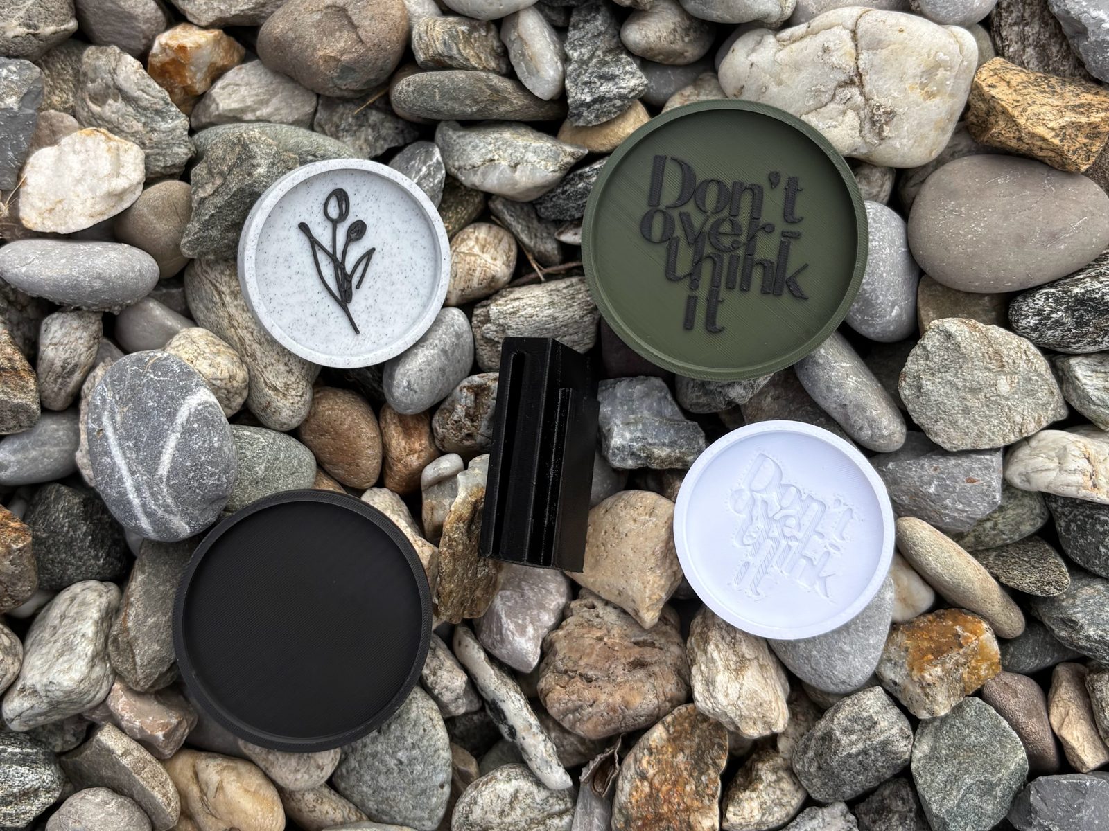#27 CapIt! - Customizable Lens Cap Holder — vue 15