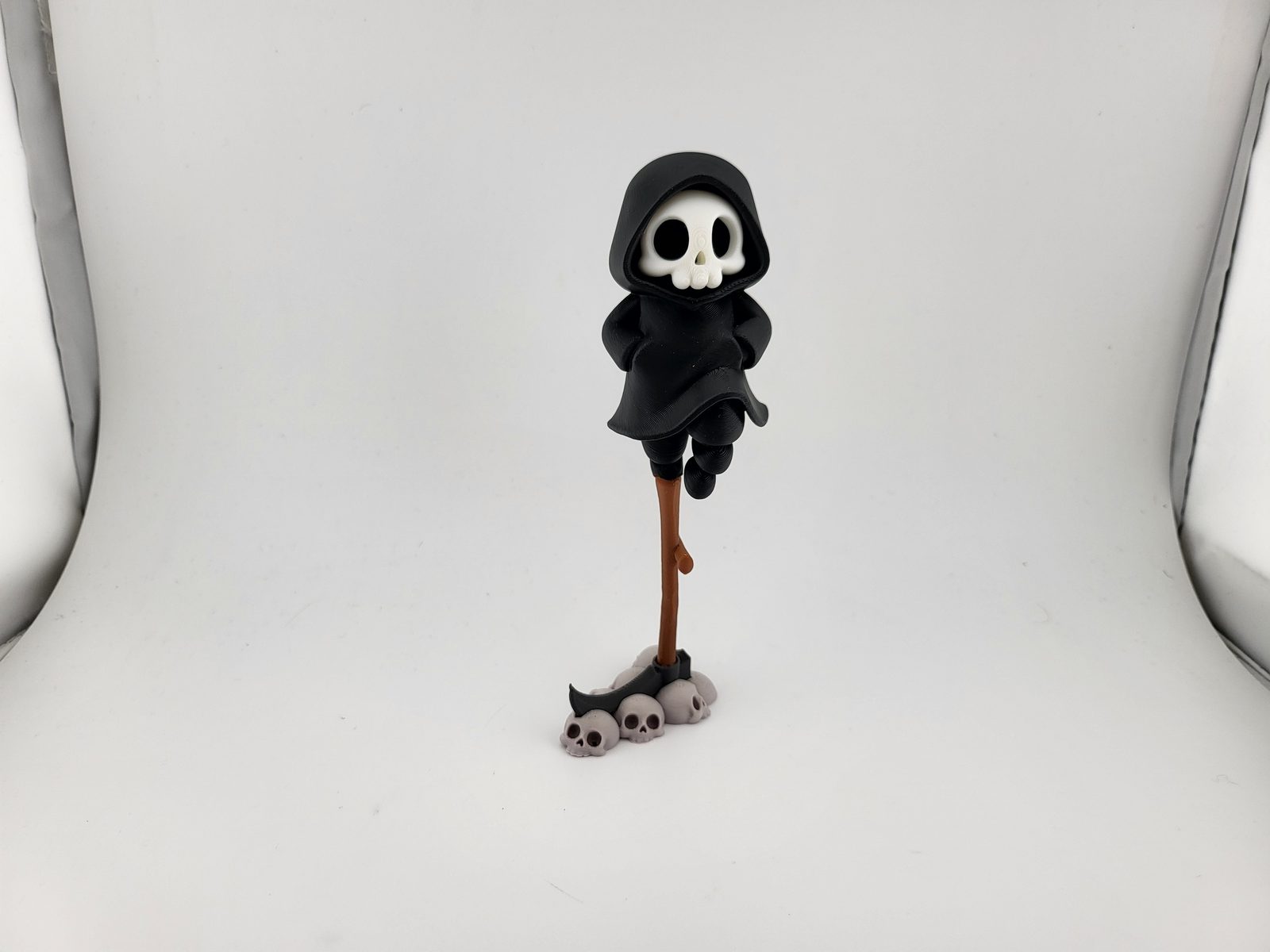 #29 Grim Reaper Skeleton Balancing Halloween 3D Print — vue 3