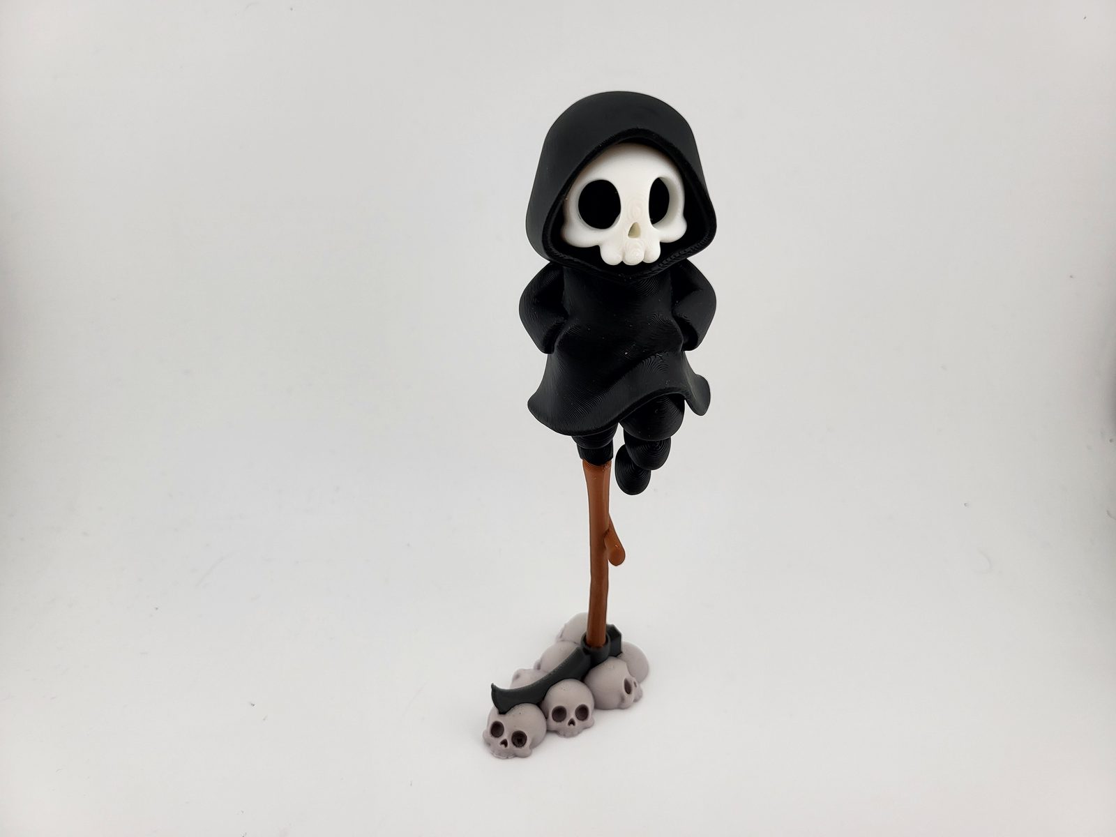 #29 Grim Reaper Skeleton Balancing Halloween 3D Print — vue 5
