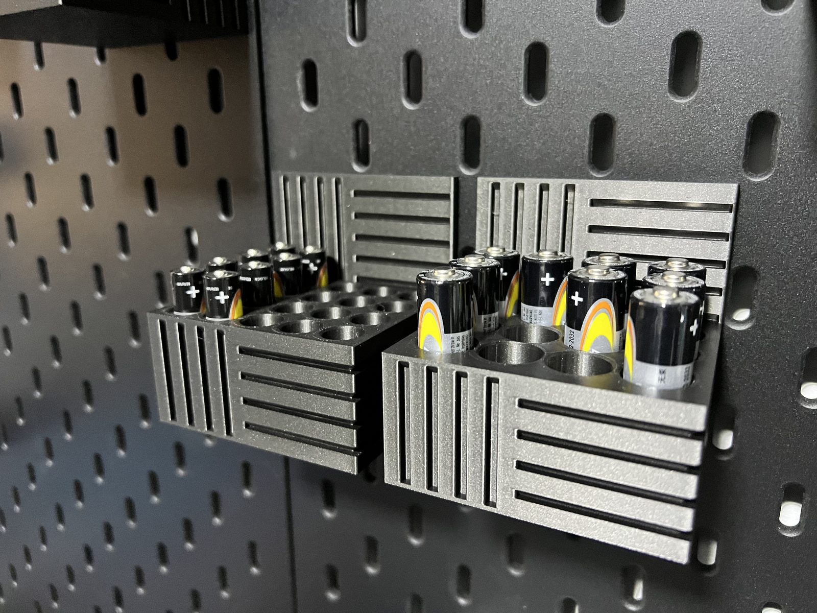 #30 OBSIDIAN - SKADIS Pegboard Boxes and Holders — vue 7