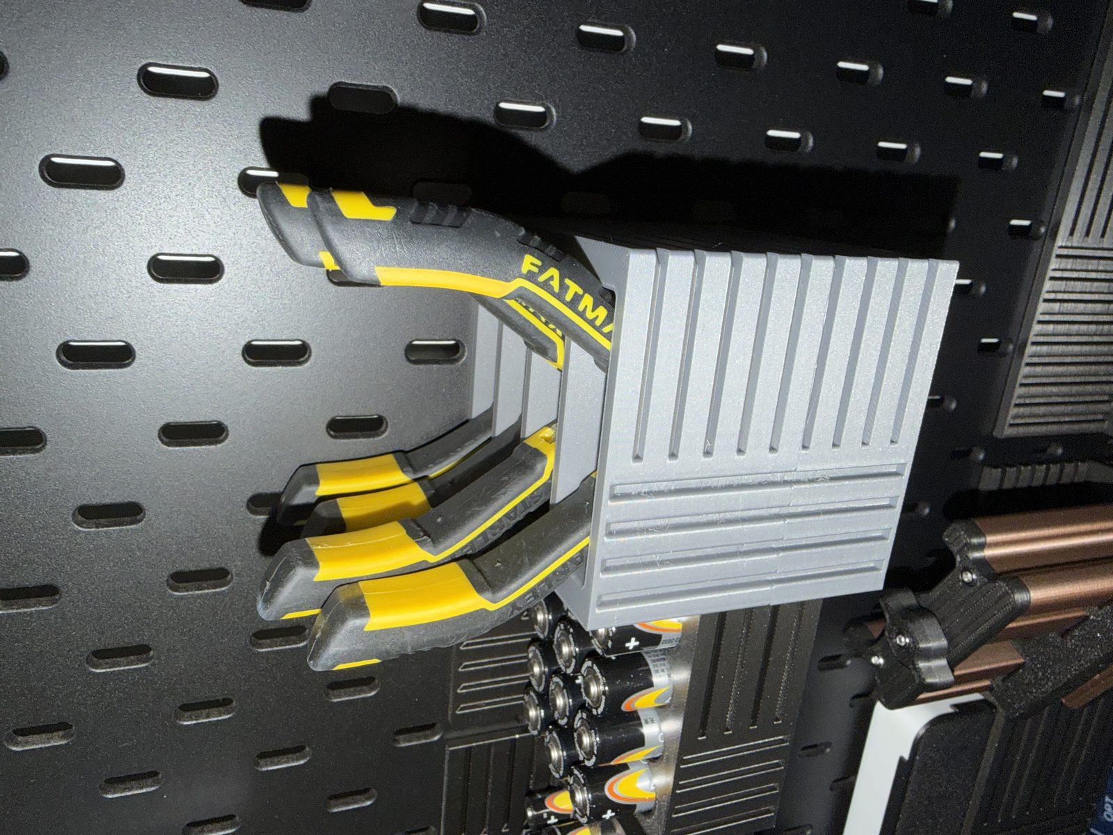 #30 OBSIDIAN - SKADIS Pegboard Boxes and Holders — vue 8