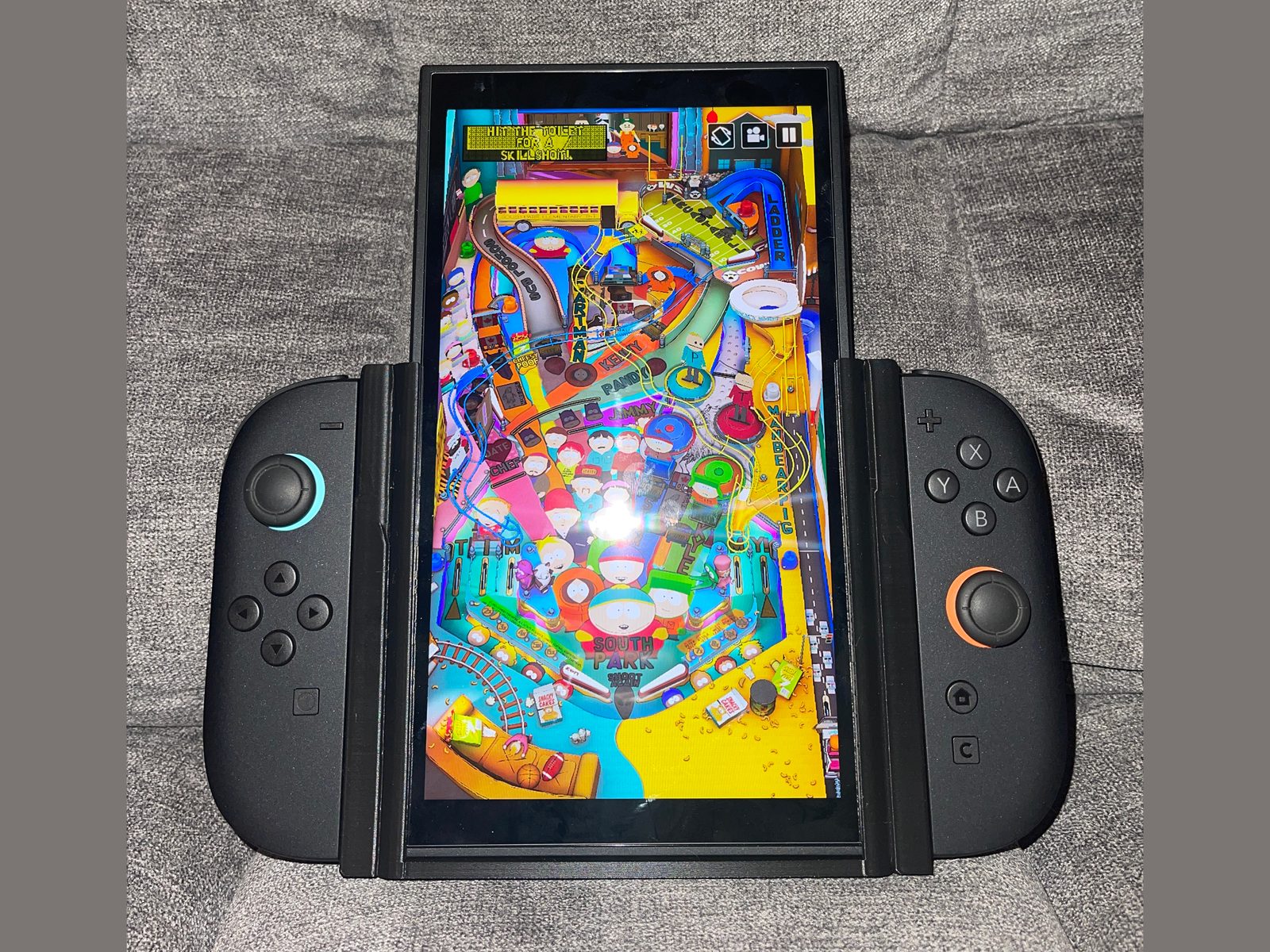 #31 Nintendo Switch 2 - Vertical Grip — vue 3