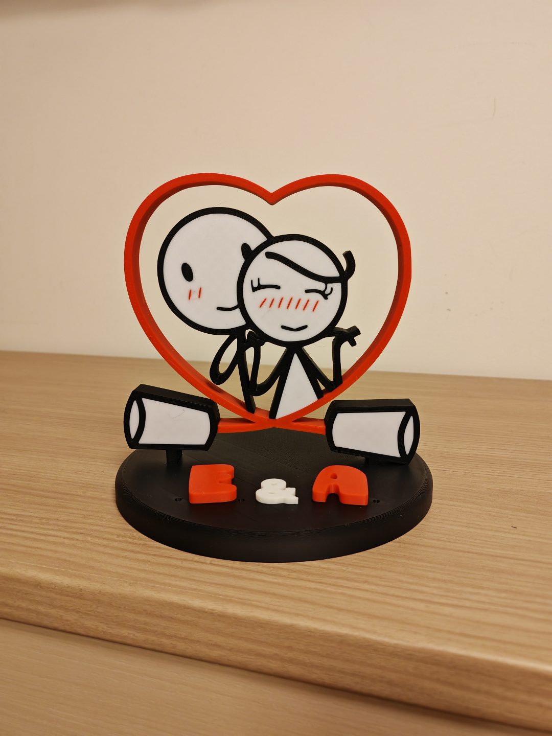 #35 Couple in Love Valentine's Day Customizable — vue 3