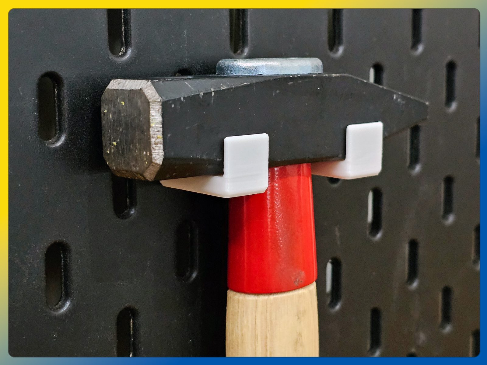 #35 Locksmith's Hammer Holder for IKEA Skadis — vue 2