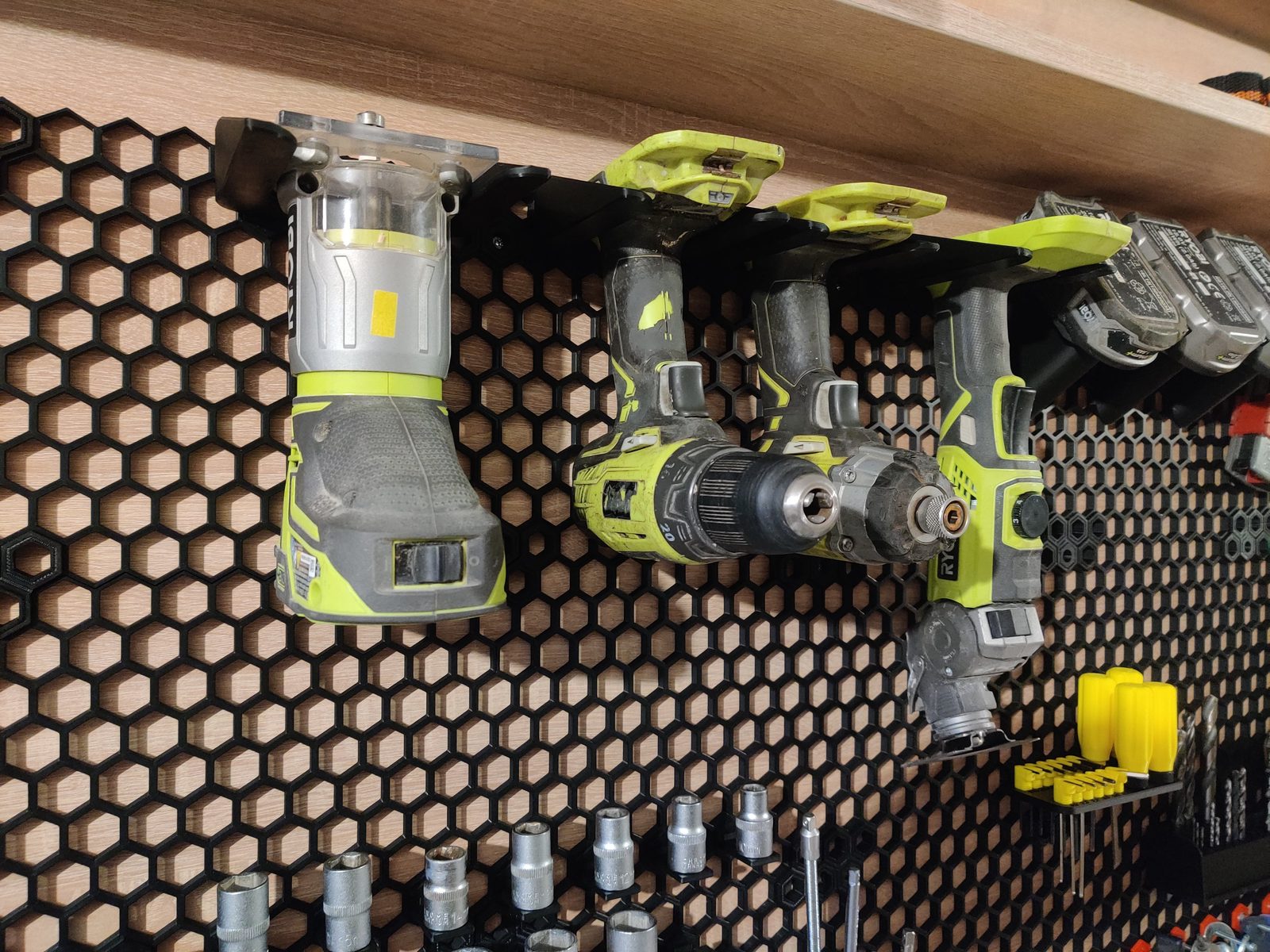 #37 HSW Ryobi tool holder — vue 3