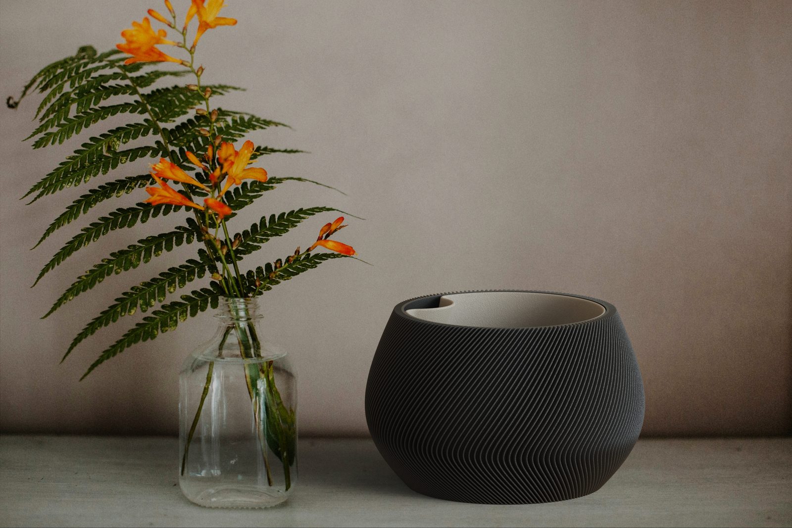 #39 ZenFlow Self Watering Planter — vue 1