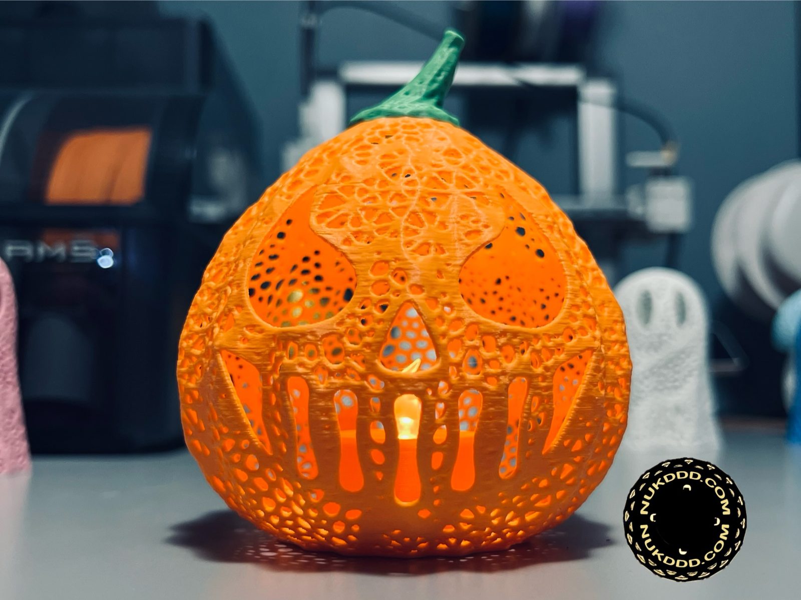 #40 Halloween Skull Tear Pumpkin Lantern — vue 1