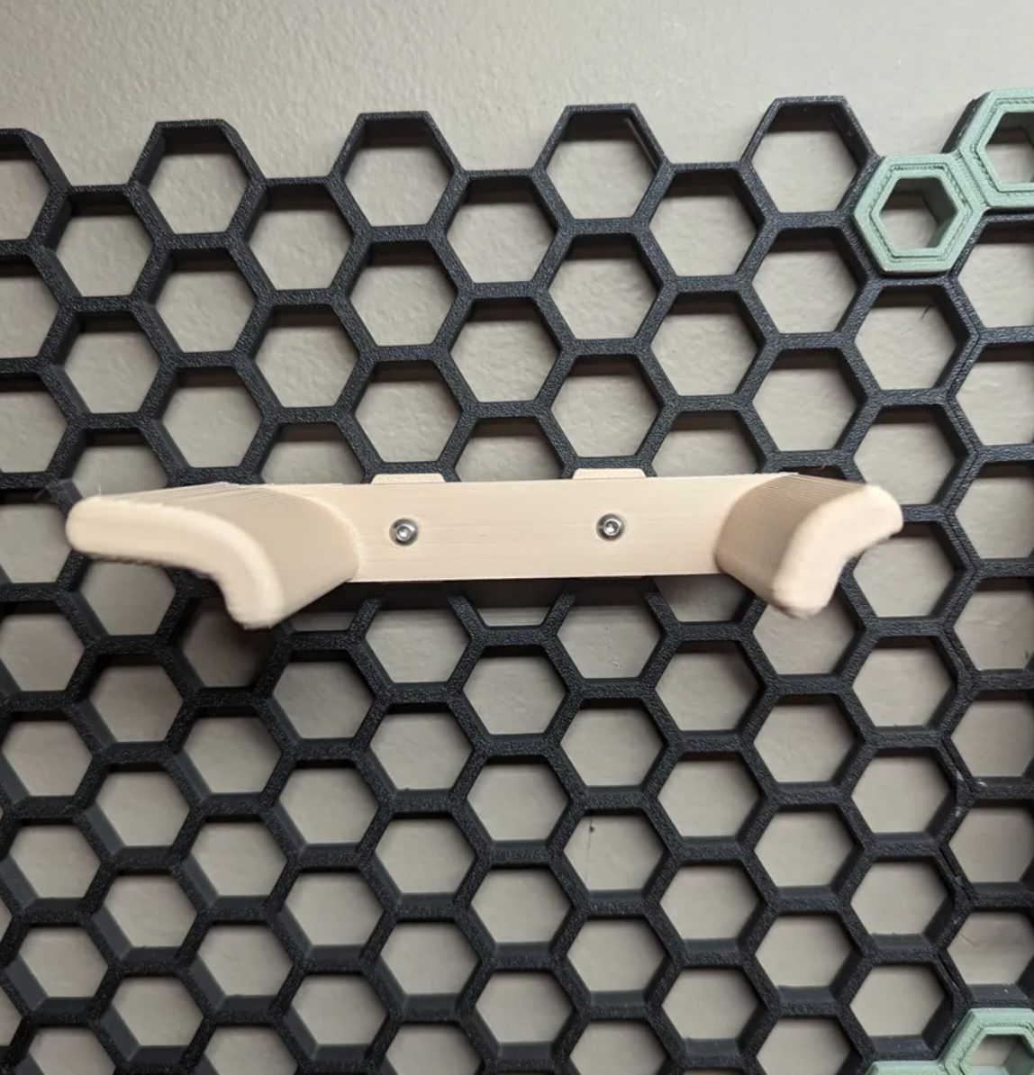 #42 Honeycomb HSW Drill Holder — vue 3