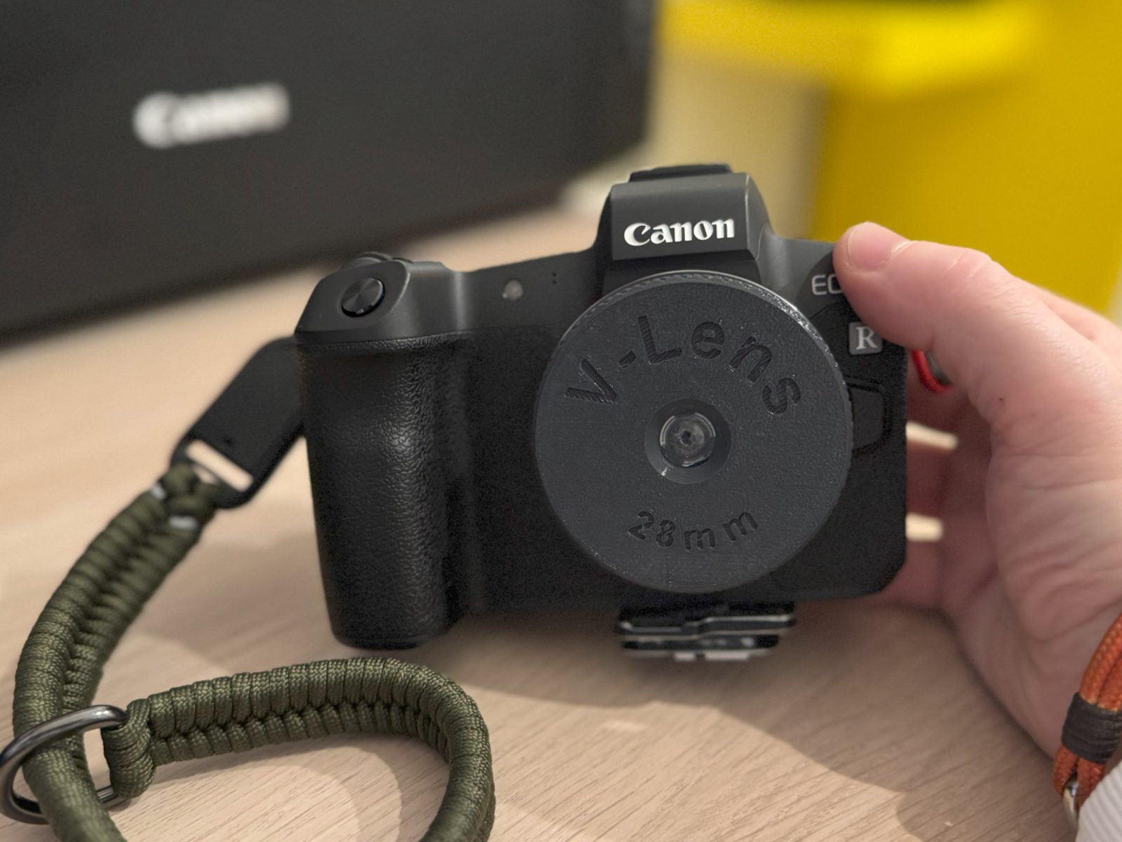 #44 Canon RF V-Lens — vue 2