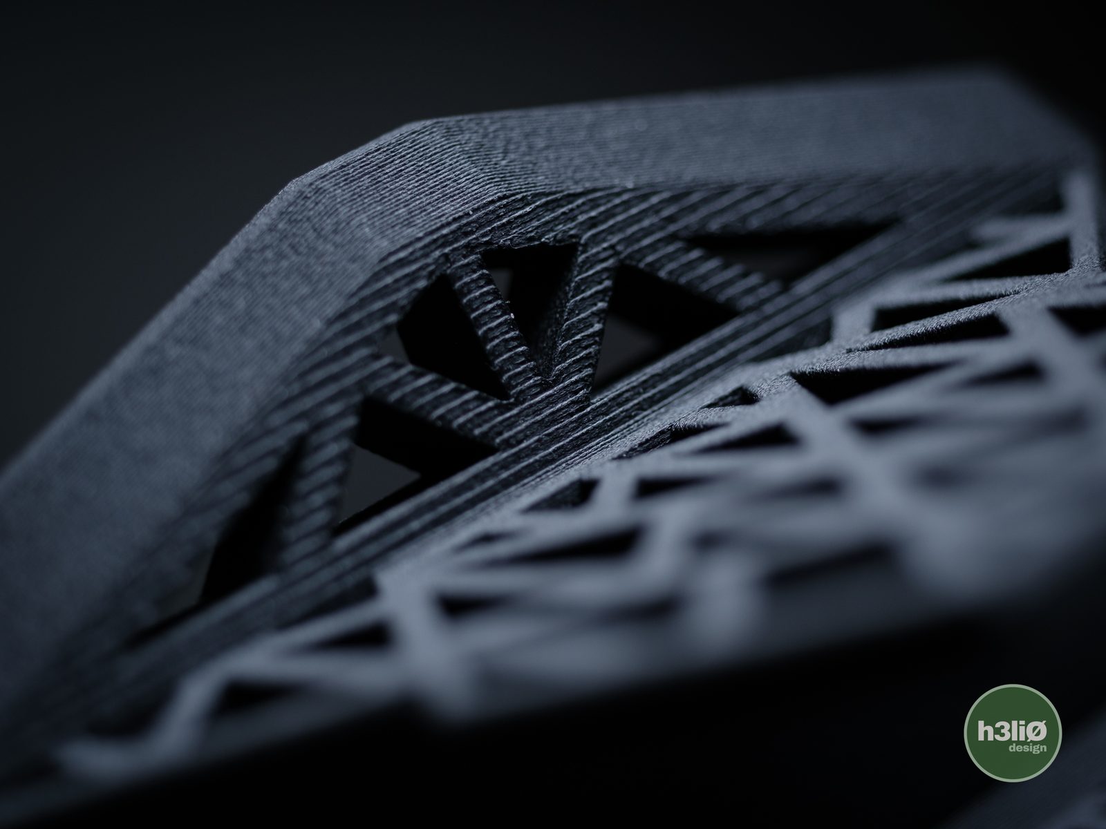 #45 Rift · Laptop Stand — vue 17