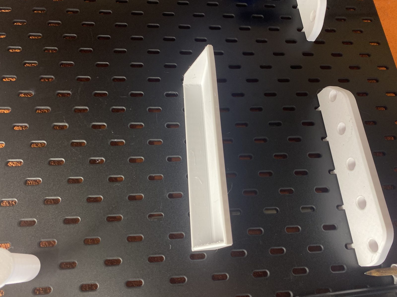 #45 Skadis tray shelf — vue 9