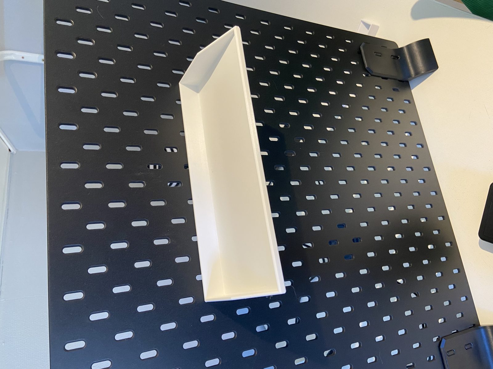 #45 Skadis tray shelf — vue 20