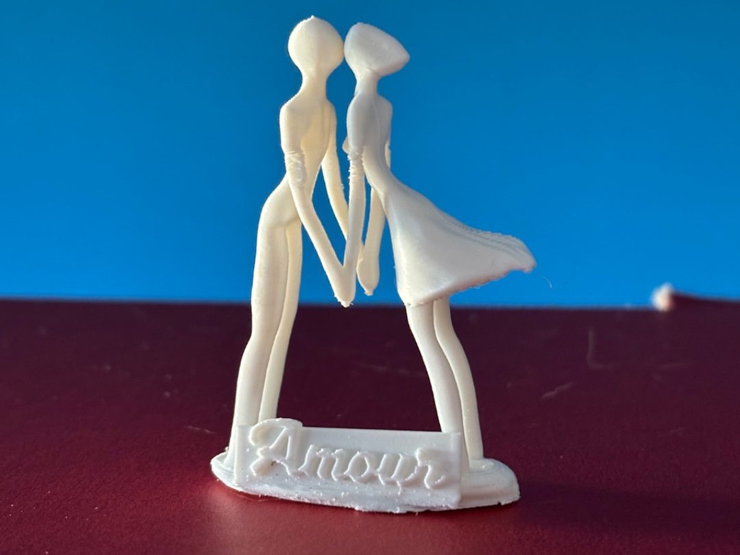 #48 Coppia Innamorata Statua — vue 1