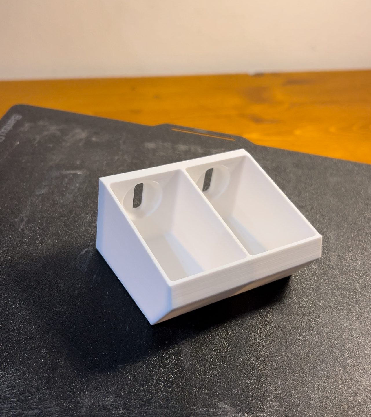 #49 IKEA SKADIS TRAY — vue 9