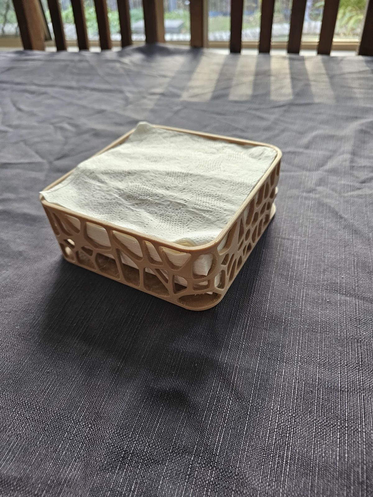 #52 Modern Napkin Holder with Organic Design — vue 2