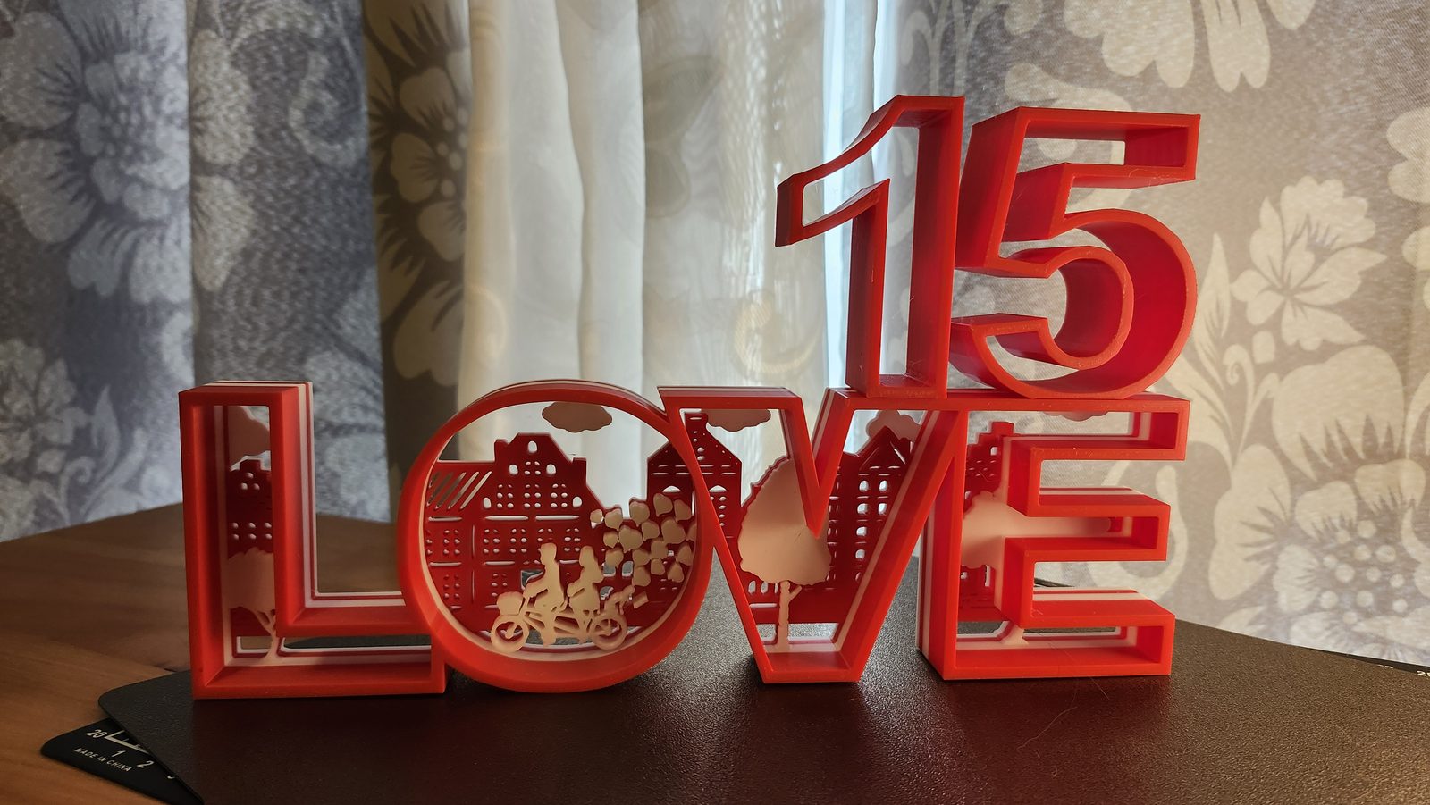 #54 Love sign with anniversary number — vue 18