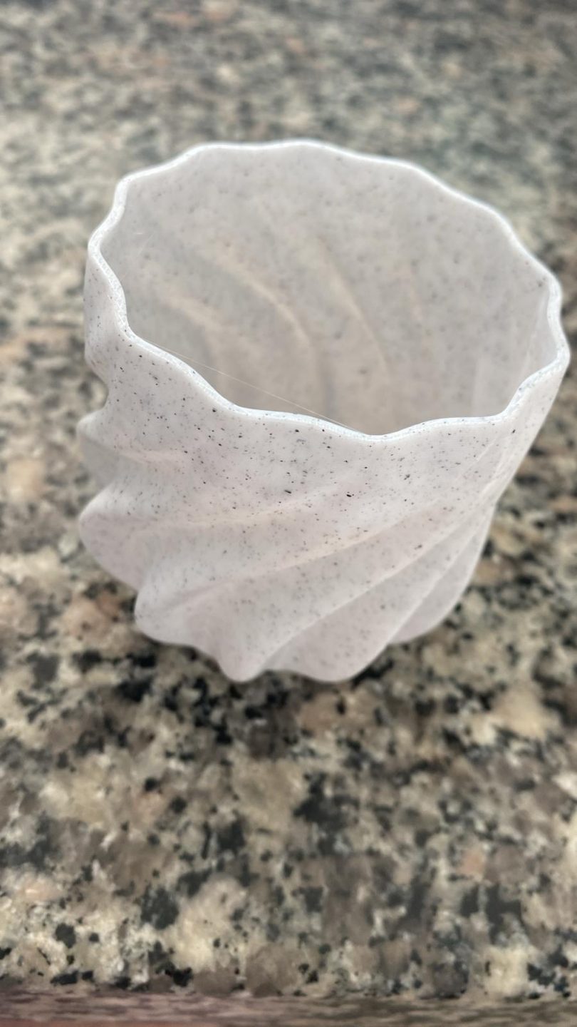 #55 Plant Pot smooth ribs curved — vue 5