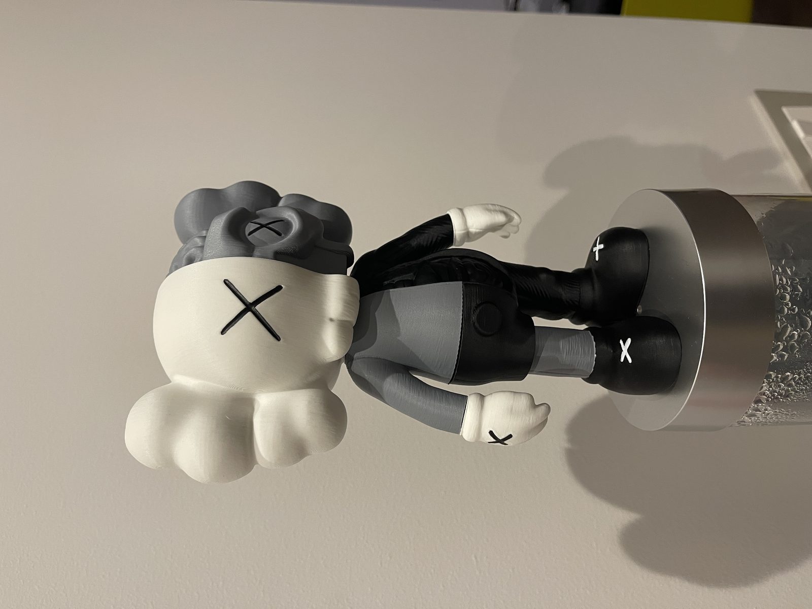 #56 KAWS x FUNKO - SECTION (Companion) — vue 8