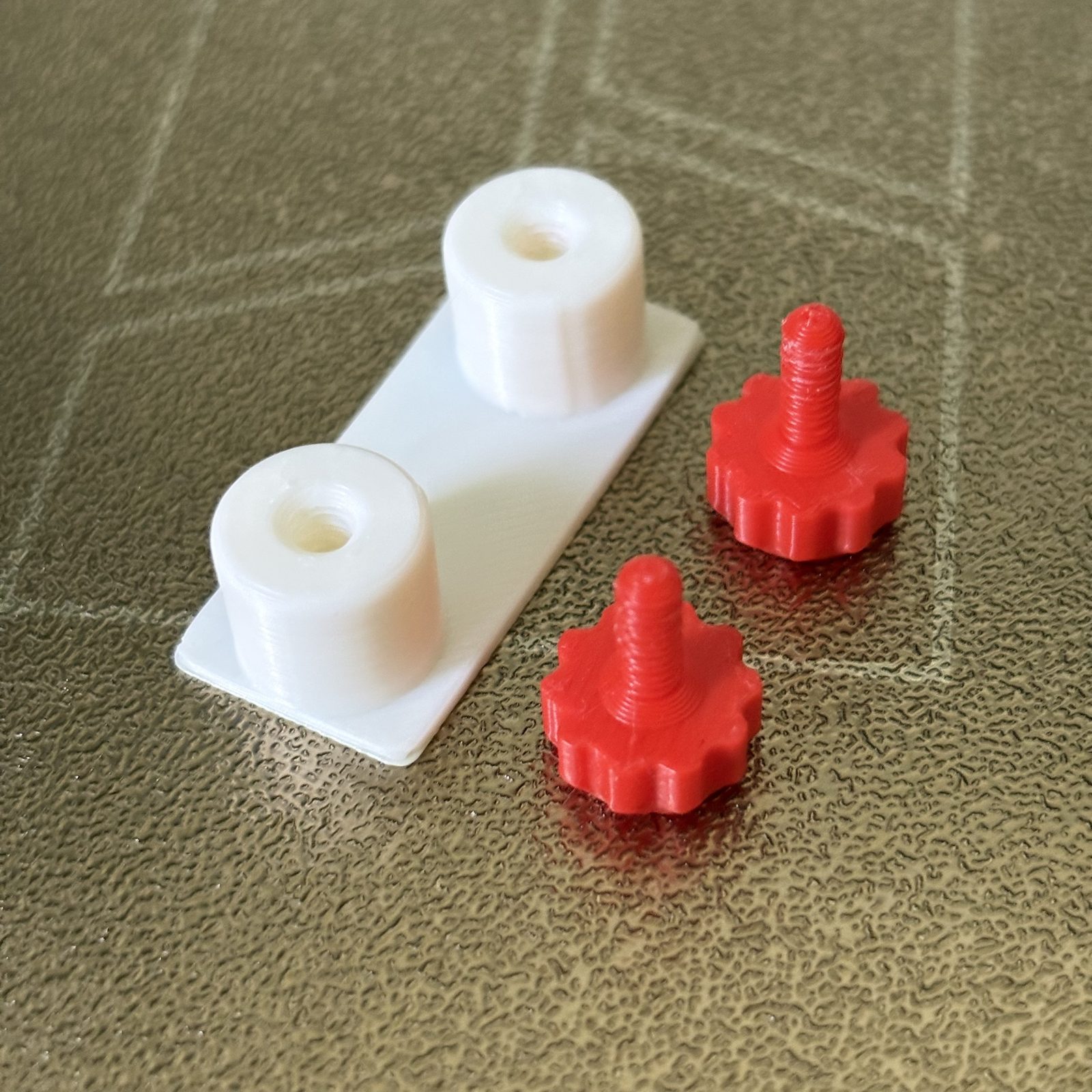 #56 SKÅDIS Wall Mount with 3M Command Strip — vue 7