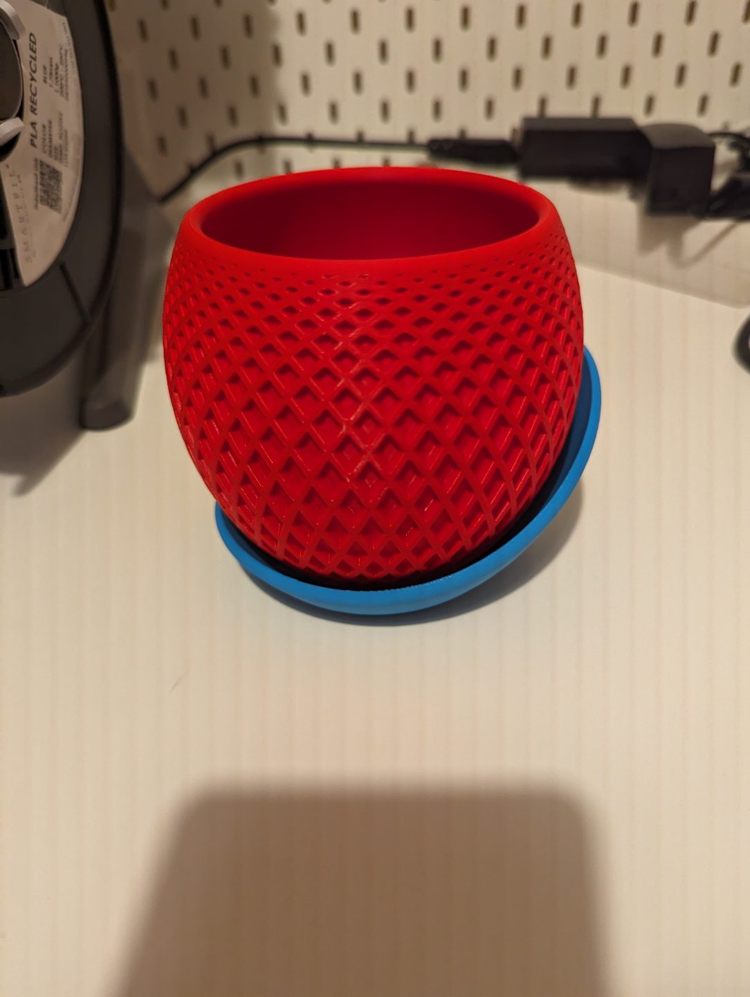 #58 Polygon Planter · Wrap Around Plate — vue 8