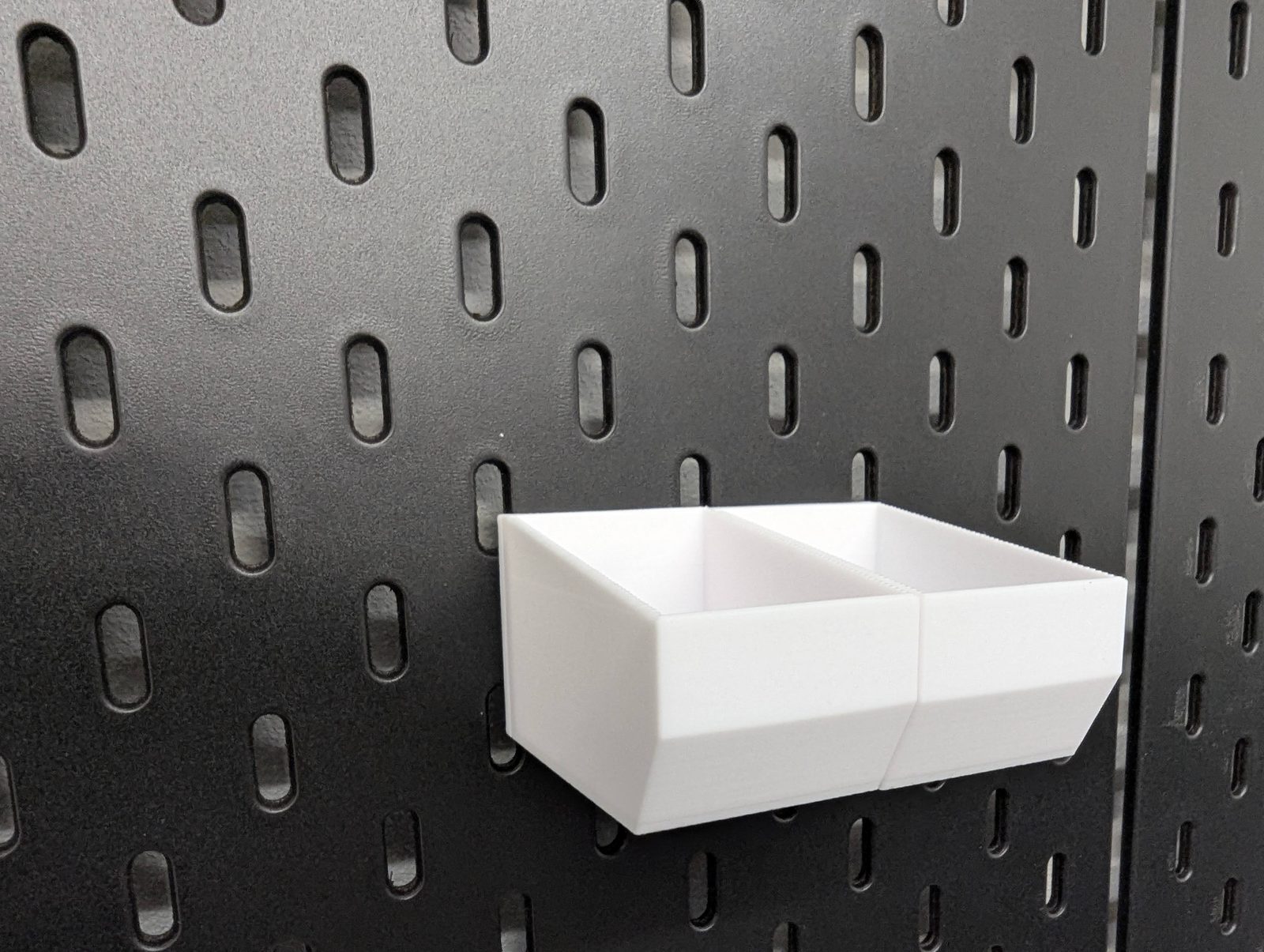#58 Portable Ikea Skadis Tray — vue 1