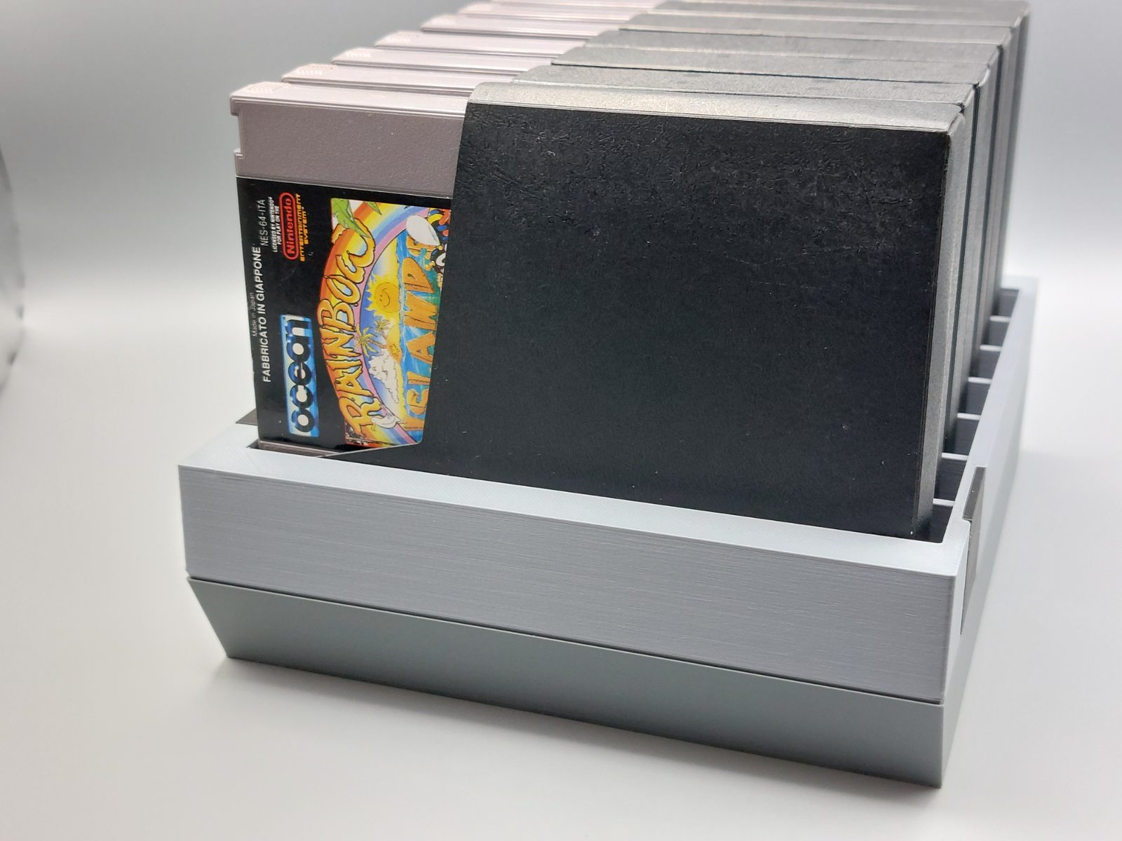 #59 Nintendo NES Game Cartridge Display Stand Holder — vue 5